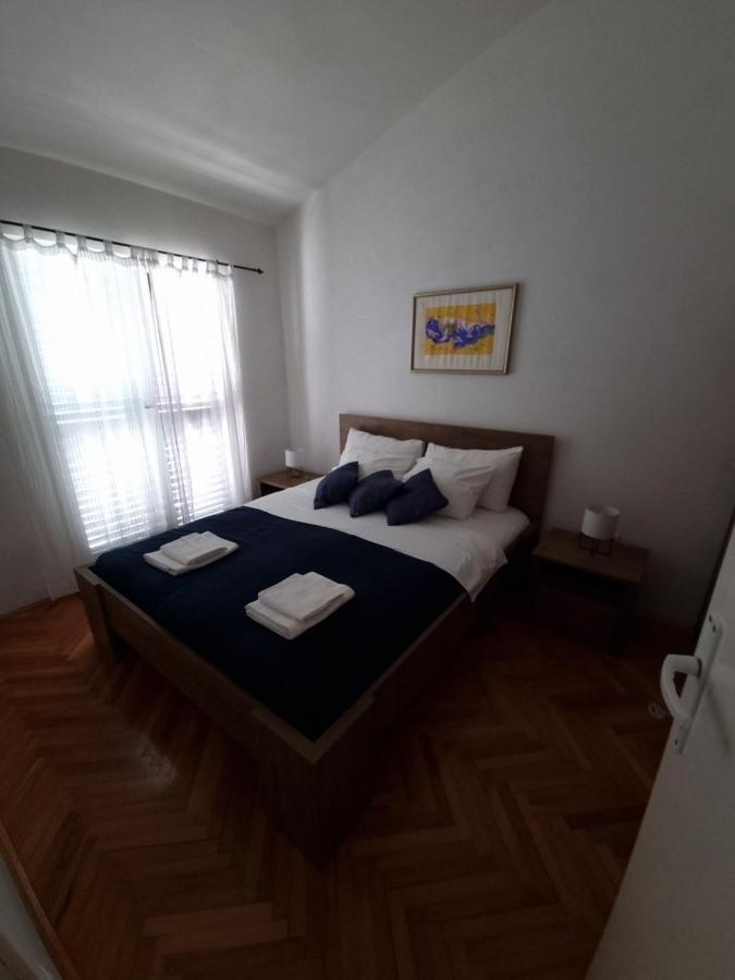 Apartman Gabrijel Podgora Exterior foto
